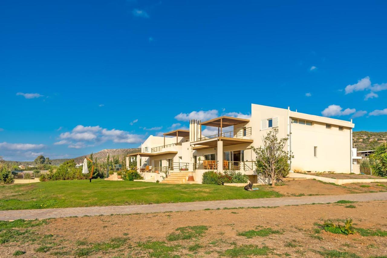 Legrena Villa *