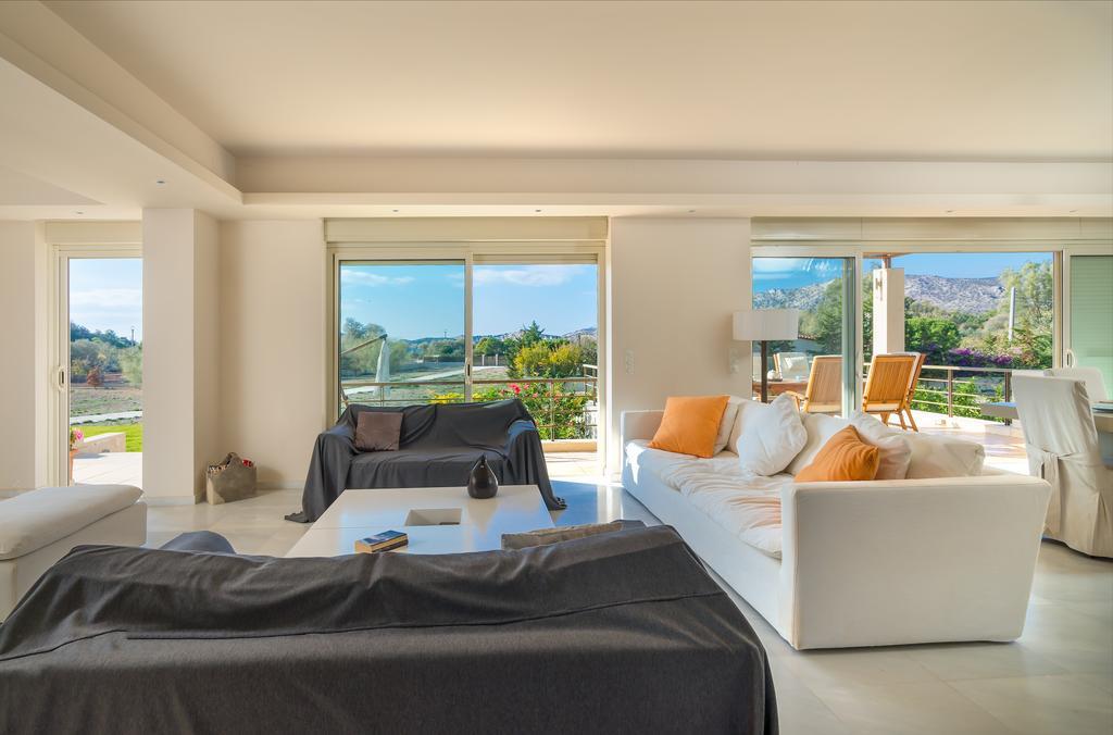Legrena Beach Villa